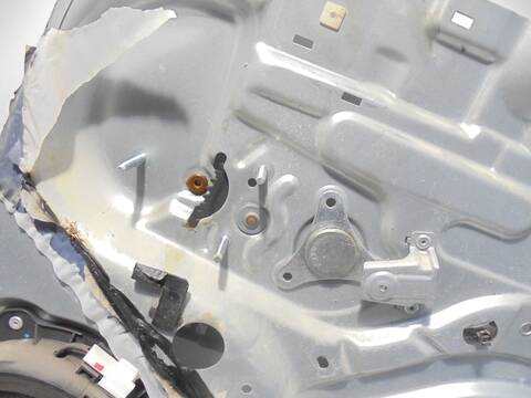 Foto 2ª: Elevalunas Manual Trasero Derecho Kia Soul 1.6 CAT 204CV 150KW [G4FC] (2010)