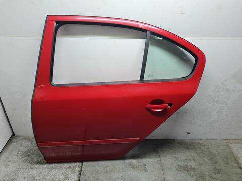 Puerta Trasera Izquierda Skoda Octavia FAMILY BERLINA 110CV 81KW