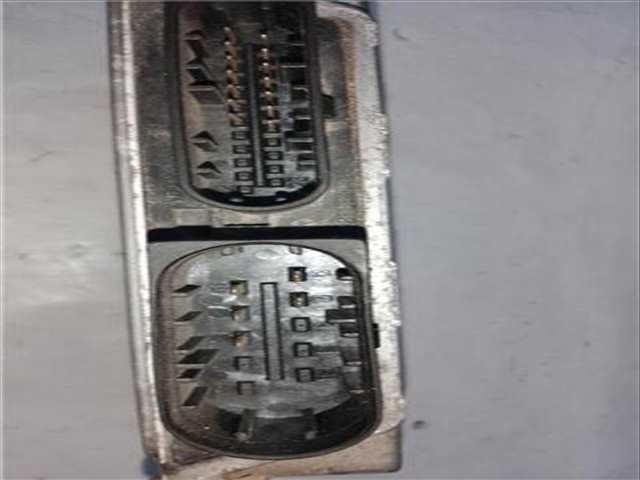 Foto 3ª: Centralita Motor ECU Bmw Serie 3 315 2.0 318 CI [2 0 LTR. - 110 KW 16V CAT N46)] COUPE 150CV