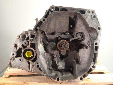 Foto 1ª: Caja Cambios Renault Megane 1.6 16V HATCHBACK 115CV 84KW IV HATCHBACK B9A/M/N_) (2016)