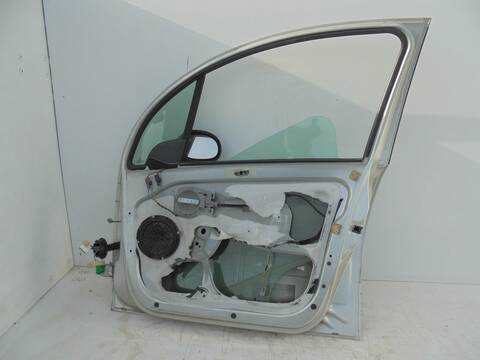 Foto 3ª: Puerta Delantera Derecha Citroen C3 1.4 EXCLUSIVE 73CV 54KW [KFV] (2003)