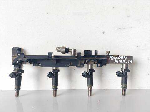 Foto 1ª: Rampa Inyectora Bmw Serie 3 315 316TI 1.8 16V 116CV (2001)