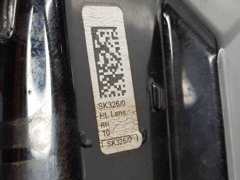 Foto 2ª: Faro Derecho Skoda Karoq STYLE (2017)