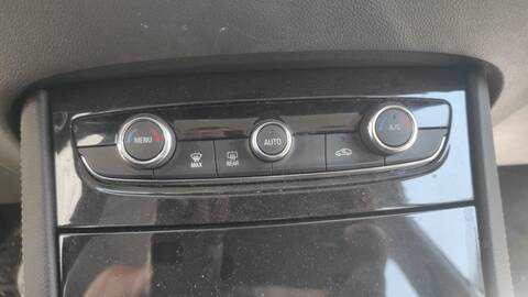 Mando Climatizador Opel Grandland HN02