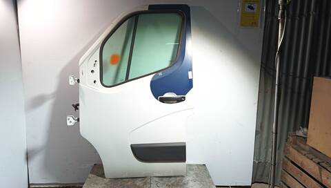 Puerta Delantera Izquierda Nissan NV400 L2H2 3.5T DOKA COMFORT
