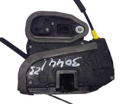 Foto 3ª: Cerradura Puerta Delantera Izquierda Opel Astra 1.6 CDTI 68) (2015)