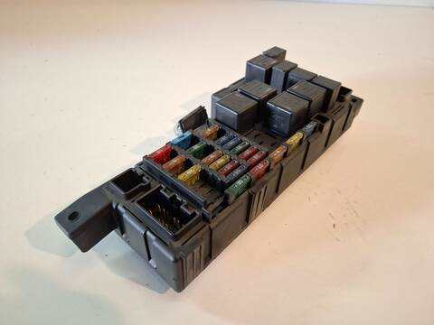 Caja Reles Fusibles Volvo S60 BERLINA 2.4 DIESEL CAT 163CV