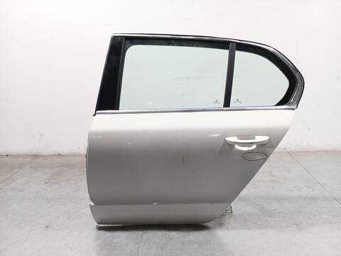 Foto 2ª: Puerta Trasera Izquierda Skoda Superb 2.0 TDI AMBITION 140CV 103KW 3T4) [BMP] (2009)