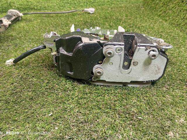 Foto 1ª: Cerradura Maletero Portón Toyota Land Cruiser 3.0 D KDJ90 GX 3P [1KD-FTV] (2002)