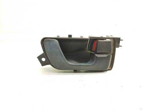 Maneta Interior Delantera Derecha Mitsubishi Montero 1.8 CAT 114CV 84KW