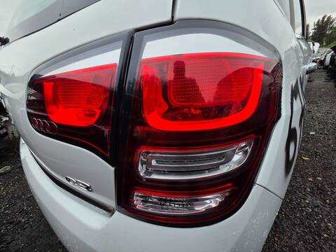 Piloto Trasero Derecho Citroen C3 1 2 LTR. - 60 KW 12V E-VTI 2013 82CV