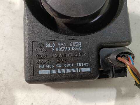 Foto 3ª: Centralita Motor ECU Audi A6 2.5 TDI QUATTRO BERLINA 180CV 132KW [BAU] (2001)