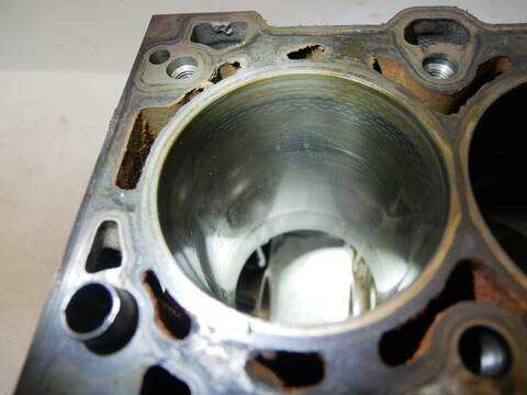 Foto 2ª: Bloque Motor Opel Mokka 140 CV 103KW [A18XER A18 2H0]