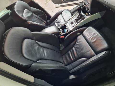 Foto 2ª: Asientos Traseros Audi Q5 3.0 TDI 239CV 176KW [CCWA] (2009)