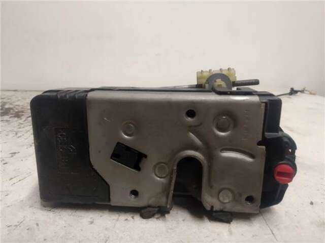 Foto 3ª: Cerradura Puerta Trasera Derecha Opel Vectra 1.9 SPORT [1.9 LTR. - 110 KW 16V CDTI CAT (Z 19 DTH - LRD)] [Z 19 DTH / LRD]
