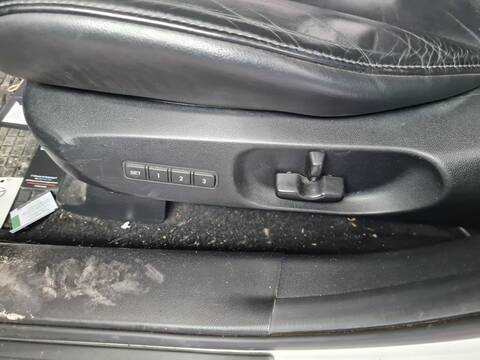 Foto 3ª: Asiento Delantero Izquierdo Mazda CX7 ER) LUXURY [R2] (2011)