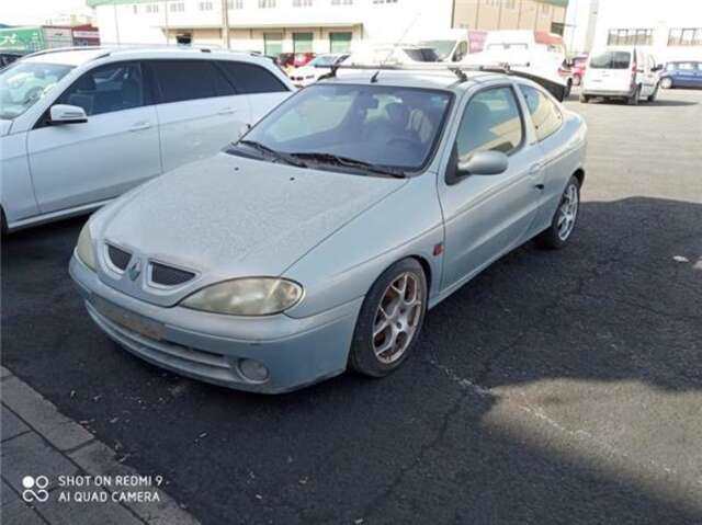 Foto 1ª: Motor de Arranque Renault Megane 2.0 16V IDE [2.0 LTR. - 103 KW 16V IDE] I FASE 2 COUPE (DA...)(01.1999-_) [F5RD7]