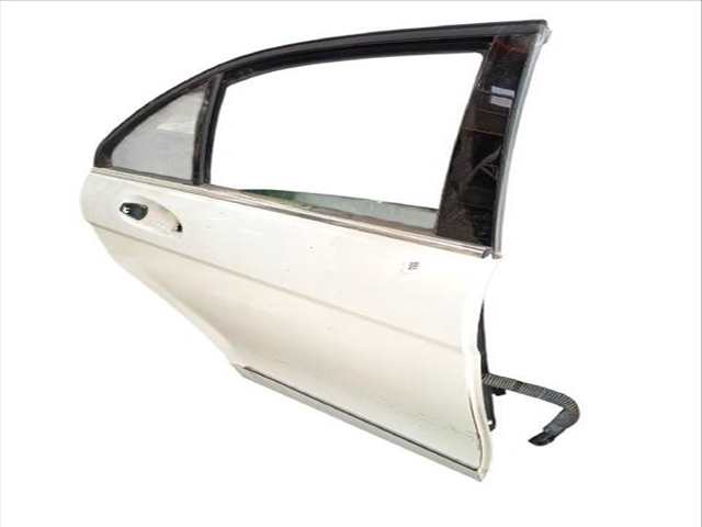 Puerta Trasera Derecha Mercedes Clase C 160 C 200 CDI 204.001)