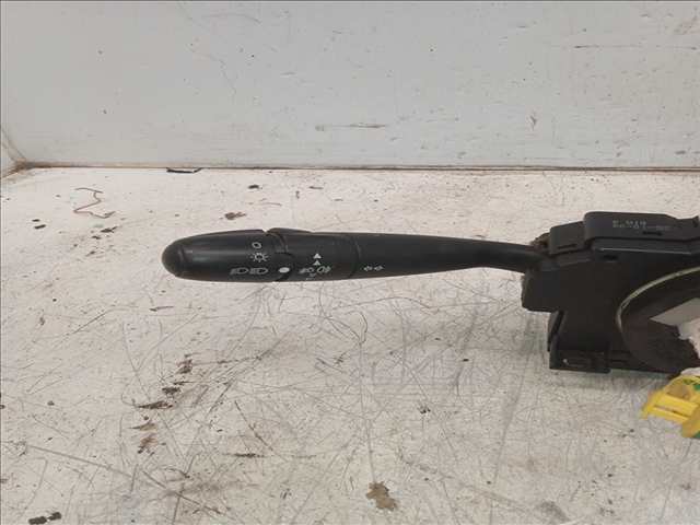 Foto 3ª: Mando Luces Peugeot 206 2.0 HDI RANCHERA [RHY] (2002)