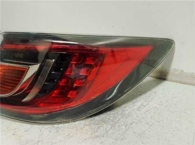 Foto 2ª: Piloto Trasero Derecho Mazda 6 2.2 CE 163 ACTIVE (5-PTAS.) [2.2 LTR. - 120 KW TURBODIESEL CAT] [R2]