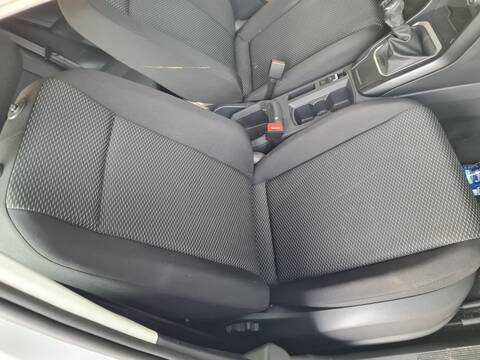 Foto 2ª: Asientos Traseros Volkswagen T-Roc LIFE 115CV 85KW [DXRC] (2017)