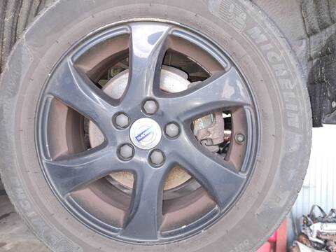 LLanta Chapa Volvo V40 MOMENTUM 114CV 84KW