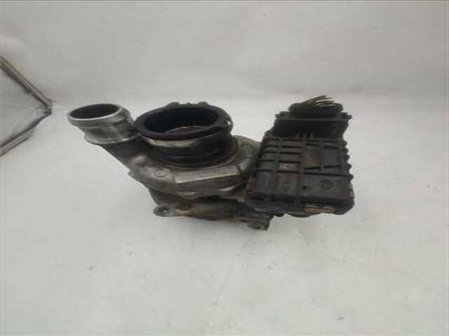Foto 2ª: Turbocompresor Jaguar S Type 2.7 V6 DIESEL CLASSIC [2.7 LTR. - 152 KW V6 DIESEL CAT] (2002 _) [D/7G]