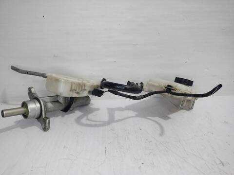 Foto 2ª: Bomba Freno Renault Trafic L1H1 2 7T 95CV [R9M413] (2014)