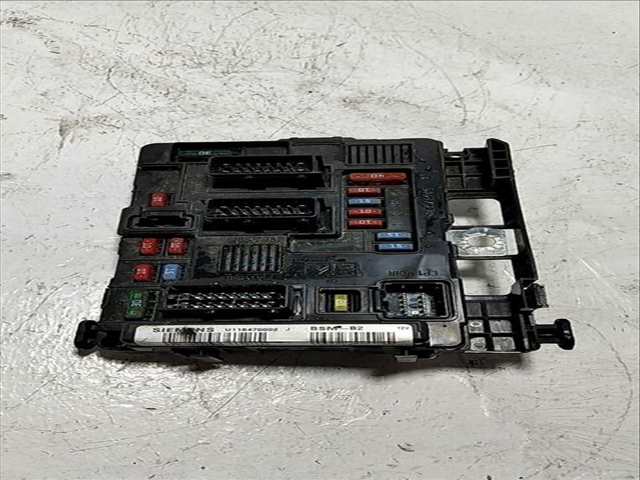 Caja Reles Fusibles Peugeot Partner 1.6 16V HDI CAT 9HT - DV6BTED4) 75CV
