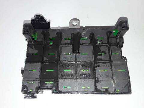 Foto 3ª: Caja Reles Fusibles Peugeot 406 SRDT 2.0 HDI 109CV (2000)