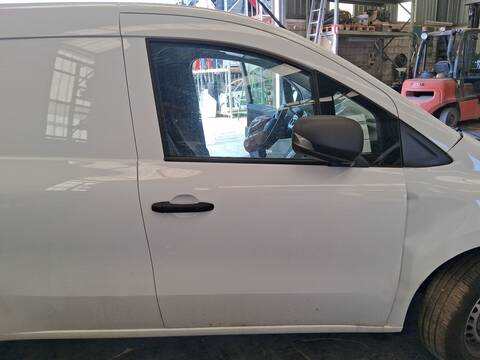 Puerta Delantera Derecha Renault Kangoo 1.5 BLUE DCI 95 FJAB) 95CV 70KW FURGONETA