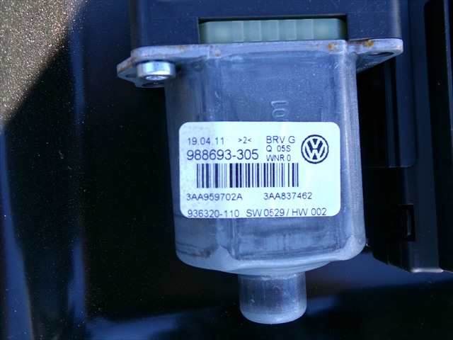 Foto 2ª: Elevalunas Eléctrico Delantero Derecho Volkswagen Passat 1.6 TDI 2010-2015 [CAY] (2011)