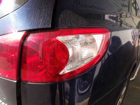 Piloto Trasero Derecho Hyundai Santa Fe D4EB