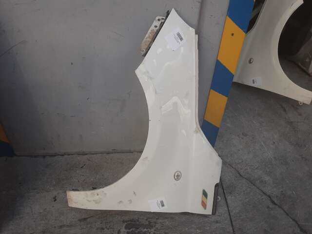 Foto 1ª: Aleta Delantera Izquierda Fiat 500 1.3 CDTI95CV 0CV [199B1000] (2010)