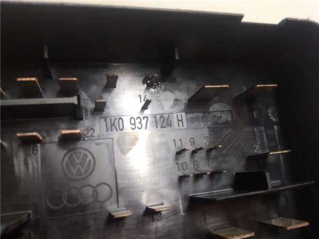 Foto 3ª: Caja Reles Fusibles Audi A3 2.0 TDI 16V [BKD]
