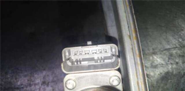 Foto 3ª: Elevalunas Eléctrico Trasero Derecho Citroen C4 1.6 HDI 90 [9HP (DV6DTED)]