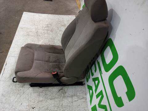 Foto 2ª: Asiento Delantero Derecho Volkswagen Passat 2.0 TDI BERLINA 140CV 103KW [BKP] (2006)