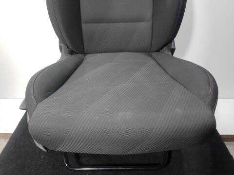 Foto 2ª: Asiento Delantero Derecho Hyundai Tucson 1.6 GDI 132CV 97KW [G4FD] (2019)