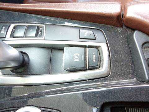 Freno de Mano Bmw Serie 5 520 2.0 D F10)