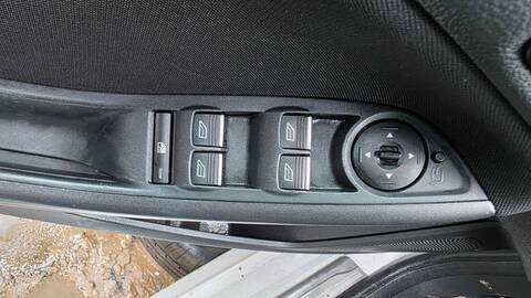 Botonera Elevalunas Ford Focus ST-LINE R B 125CV 92KW