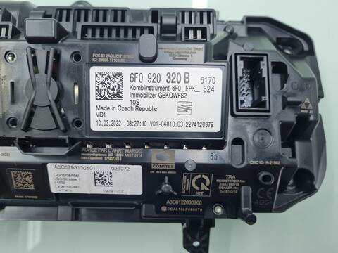 Foto 4ª: Cuadro de Instrumentos Seat Arona FR 116CV 85KW [DLAA] (2022)
