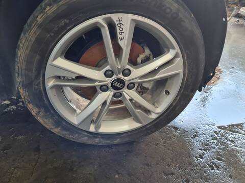 Foto 2ª: Juego LLantas Audi Q3 35 TDI 150CV 110KW [DTSB] (2021)