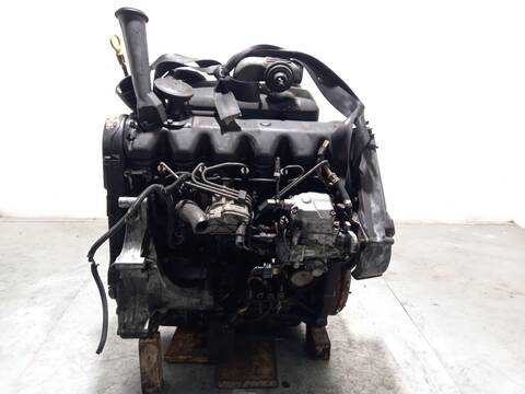 Foto 3ª: Despiece Motor Volkswagen Transporter 2.5 TDI 102CV 75KW FURGONETA [ACV] (1996)