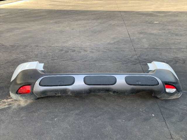 Foto 1ª: Paragolpes Trasero Citroen C3 1.2 I 0CV [HNZ] (2018)