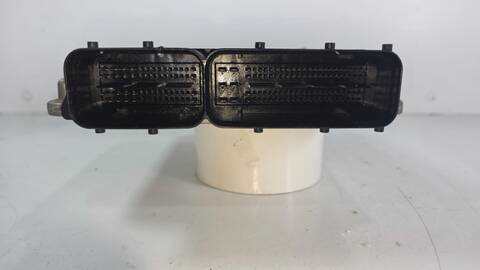 Foto 3ª: Centralita Motor ECU Volkswagen Caddy FURGON 69CV 51KW (2004)