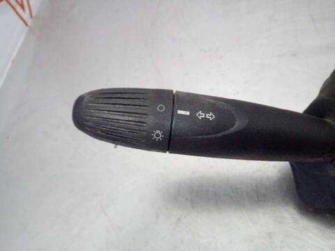 Foto 3ª: Mando Luces Fiat Punto BERLINA