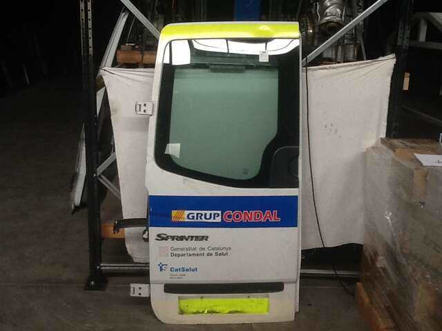 Puerta Trasera Izquierda Mercedes Sprinter 2.2 CDI FURGON