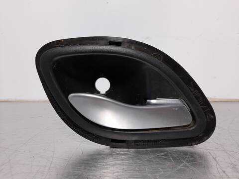 Maneta Interior Trasera Derecha Renault Laguna AUTHENTIQUE 120CV 88KW