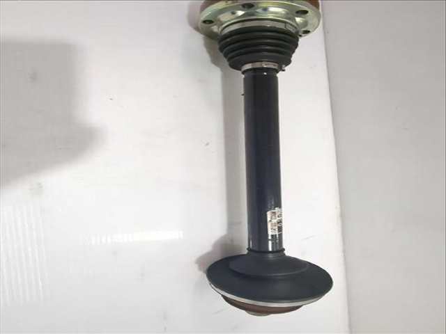 Foto 2ª: Transmision Trasera Derecha Volkswagen Phaeton 3.0 V6 TDI 4MOTION 240CV [CARB CEXA] (2002)