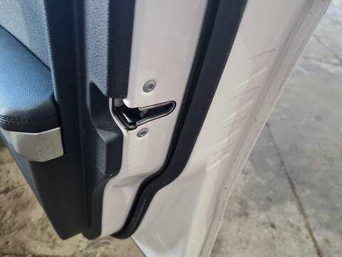 Cerradura Puerta Delantera Derecha Mercedes Clase G 230 GLK 220 CDI 4-MATIC BE 204.984) 170CV 125KW